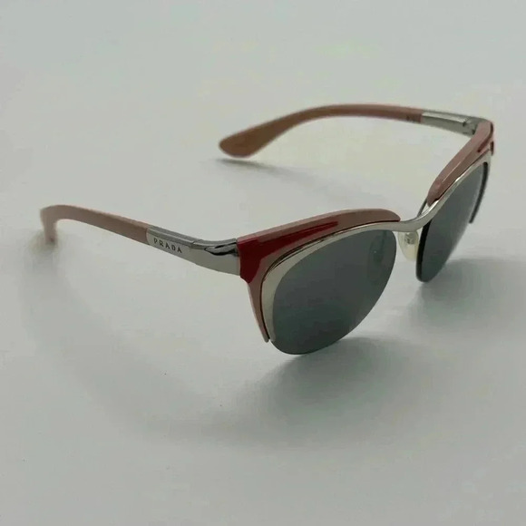Pre-Loved Prada Cat Eye Retro Collection - Picture 3 of 8